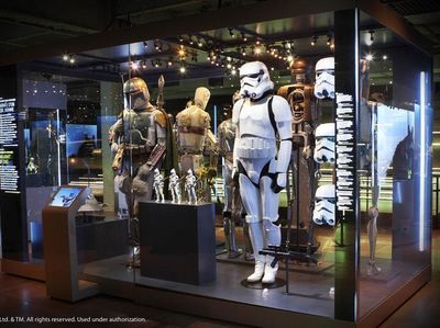 Foto: Jelajahi Dunia Luar Angkasa di Pameran Star Wars