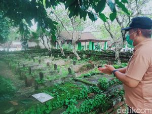 Menilik Kompleks Pemakaman Kuno Berpagar Bata Jumbo di Klaten