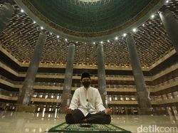 Sholat Jumat Berbarengan Idul Fitri, Bagaimana Hukumnya?
