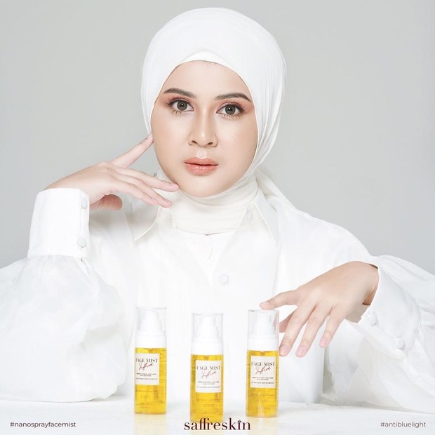 Bisnis face mist yang tengah ditekuni Kesha Ratuliu.