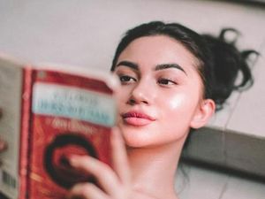 Gading Marten Pamer Foto Mesra, Reaksi Ariel Tatum Disorot Gading Marten Pamer Foto Mesra, Reaksi Ariel Tatum Disorot