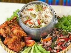 Masak Masak : Nasi Liwet Komplet yang Mantap Gurihnya