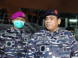 10 KRI-Penyelam TNI AL Dikerahkan Cari Sriwijaya Air Jatuh Dekat Pulau Laki