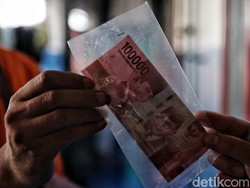 Daftar Lengkap 7 Bansos yang Berlanjut di 2021