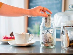 Pria Ini Ambil Lagi Tip Rp 70 Ribu yang Diberikan ke Pelayan karena Hal Ini