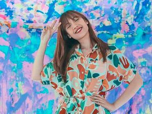 Cantiknya Bela Kuku, Selebgram Mirip Lisa BLACKPINK yang Hobi Makan