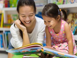 9 Manfaat Dongeng Bahasa Indonesia, Jenis, dan Contohnya