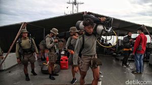 Melihat Persiapan Prajurit TNI AL Mencari Pesawat Sriwijaya Air SJ182