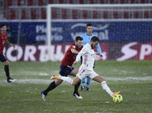 Real Madrid Dibekukan Osasuna di Bawah Guyuran Salju