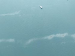 Cari Sriwijaya Air Lewat Udara, TNI AU Temukan Tumpahan Minyak di Laut