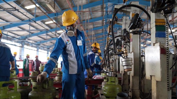 Pertamina salurkan LPG 3 kg