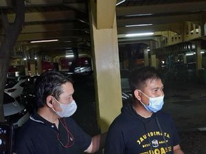 Tangis Irfansyah Cerita Momen Terakhir Keluarganya Korban Sriwijaya Air SJ182