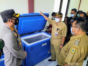 3.500 Nakes Bondowoso Jadi Calon Penerima Vaksin COVID-19 Tahap Pertama 3.500 Nakes Bondowoso Jadi Calon Penerima Vaksin COVID-19 Tahap Pertama