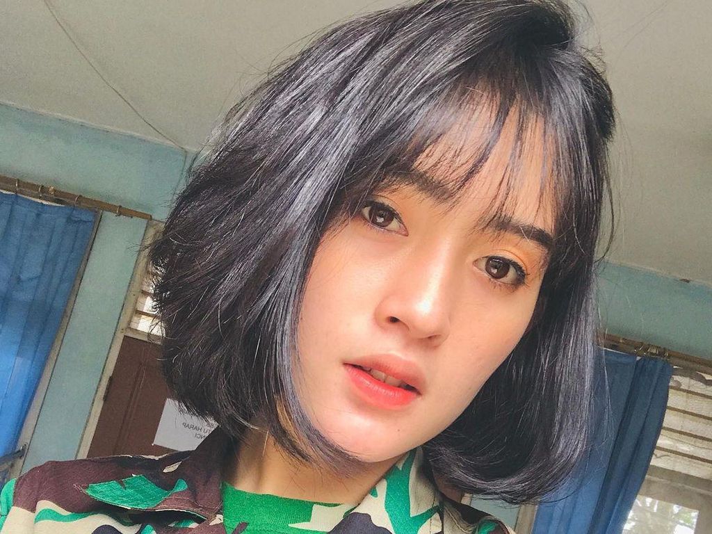 Ini Asha Ramadia, Sosok TNI AU Cantik Viral yang Ternyata Jago Tembak Ini Asha Ramadia, Sosok TNI AU Cantik Viral yang Ternyata Jago Tembak