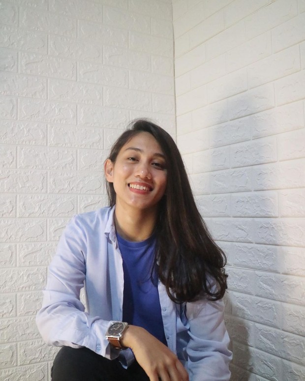 Athira Farina/instagram.com/athirafarina Athira Farina cantik dengan wajah bare face/instagram.com/athirafarina