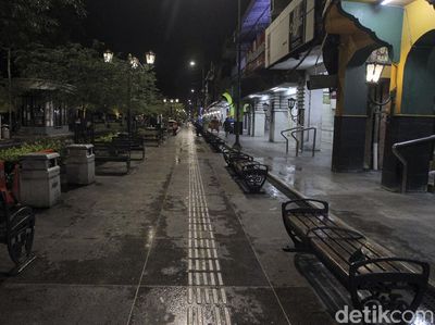 Foto: Suasana Malioboro di Hari Pertama Penerapan PTKM