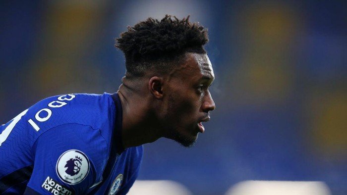 LONDON, ENGLAND - DECEMBER 28: Callum Hudson-Odoi of Chelsea looks on during the Premier League match between Chelsea and Aston Villa at Stamford Bridge on December 28, 2020 in London, England. The match will be played without fans, behind closed doors as a Covid-19 precaution. (Photo by Catherine Ivill/Getty Images)