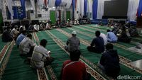 Doa Bersama untuk Korban Sriwijaya Air SJ182 di KRI Semarang