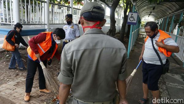 Hari Pertama PPKM, Banyak Warga Langgar Aturan Prokes