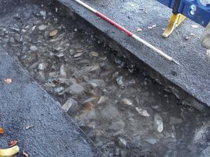 Jalan Era Kekaisaran Romawi Berusia 2.000 Tahun Ditemukan di Inggris