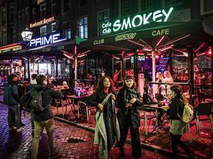 Wisatawan Asing Mungkin Takkan Bebas Lagi Nikmati Ganja di Amstedam