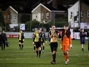 Aksi Berkelas Tottenham Hotspur pada Marine: Kirim Jersey