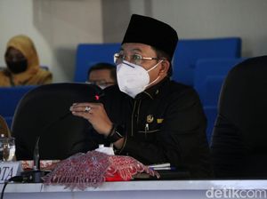 Hari Kedua PPKM Mikro di Kota Malang, Pasien COVID-19 Tambah 30 Orang Hari Kedua PPKM Mikro di Kota Malang, Pasien COVID-19 Tambah 30 Orang