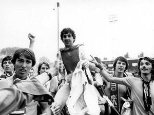 Ray Clarke, Raja Inggris di Ajax Amsterdam