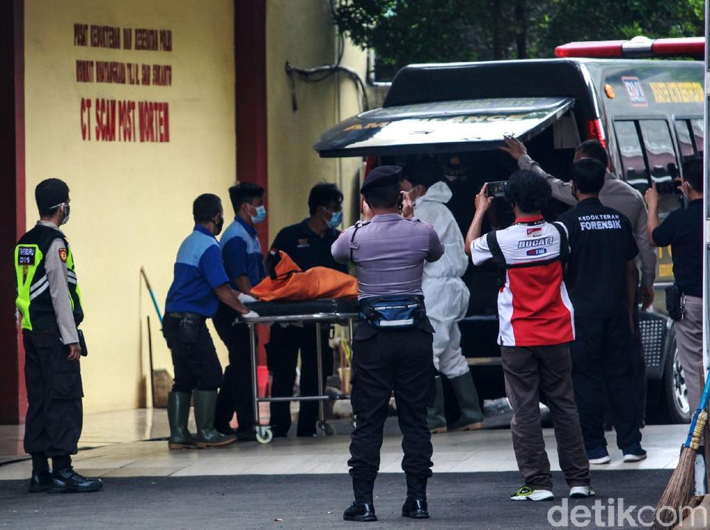 Operasi SAR Sriwijaya Dihentikan, DVI Polri Tetap Identifikasi Korban Operasi SAR Sriwijaya Dihentikan, DVI Polri Tetap Identifikasi Korban