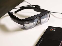 Lenovo Pamer Kacamata Pintar untuk Pebisnis