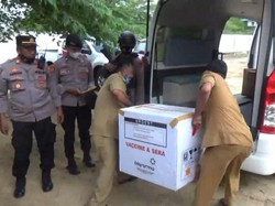 12 Ribu Vaksin COVID-19 di Sultra Mulai Didistribusikan ke Kendari dan Konawe