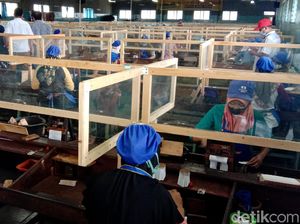 Ada PPKM, Pabrik Rokok Batasi Jumlah Pekerja