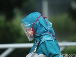 Biar Filtrasinya Tetap Oke, Begini Tips Cuci Masker Kain Menurut Dokter Paru