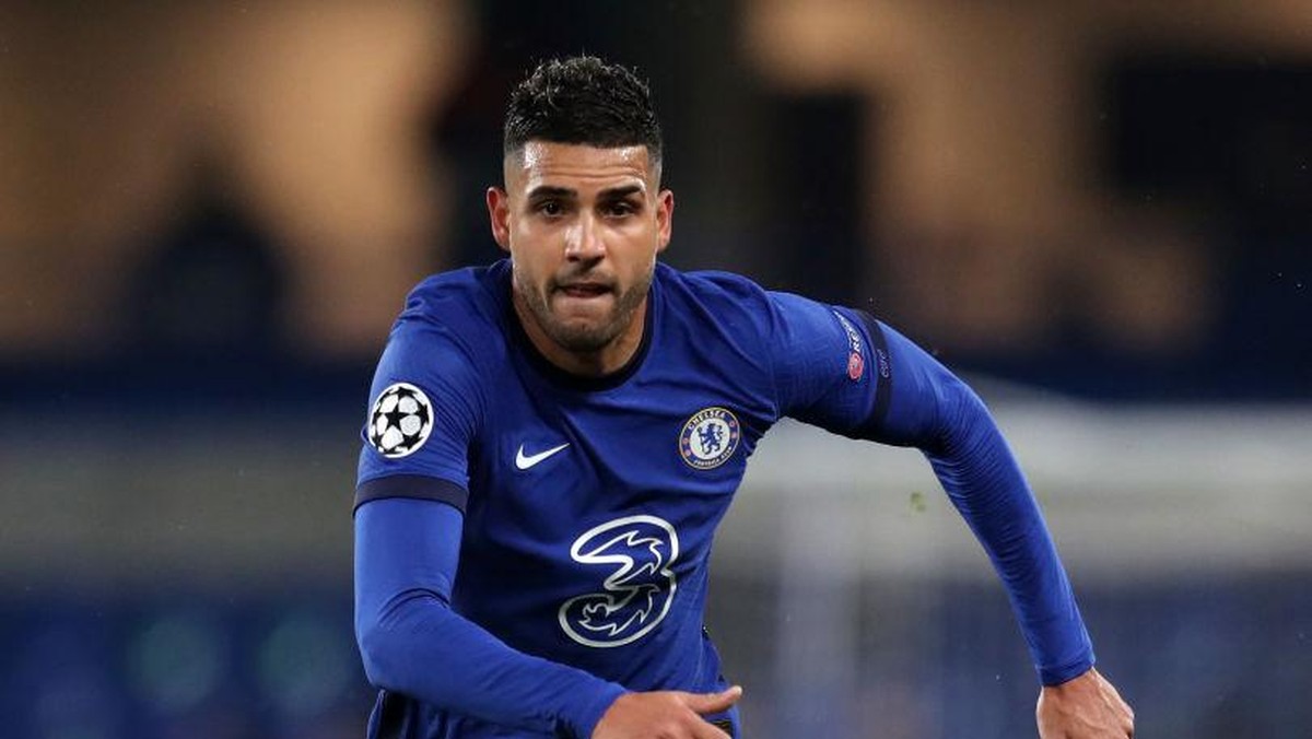 Chelsea lepas Emerson Palmieri ke Lyon dengan status pinjaman. (Foto: Clive Rose/Getty Images)