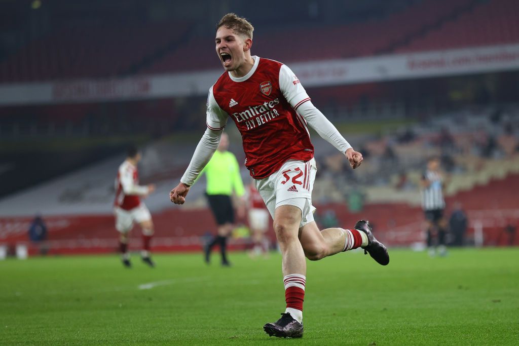 LONDON, ENGLAND - JANUARY 09: Emile Smith Rowe of Arsenal celebrates after scoring their sides first goal during the FA Cup Third Round match between Arsenal and Newcastle United at Emirates Stadium on January 09, 2021 in London, England. The match will be played without fans, behind closed doors as a Covid-19 precaution. (Photo by Julian Finney/Getty Images)