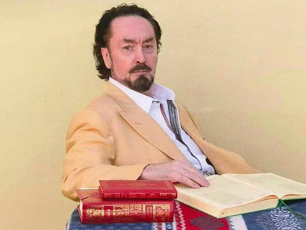 Tak Cuma Terbit dalam Bahasa Turki, Buku Harun Yahya Rilis di Mancanegara Tak Cuma Terbit dalam Bahasa Turki, Buku Harun Yahya Rilis di Mancanegara