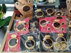 Melihat Kerajinan Perak di Bali yang Disukai Mantan Bos IMF