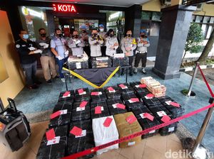 2,4 Juta Pil Koplo yang Akan Beredar di Jatim Disita Dari 2 Pengedar