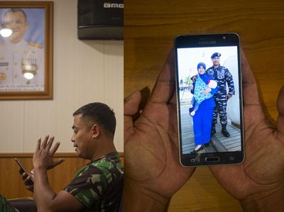Begini Cara Prajurit TNI AL Memecah Rindu
