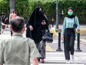 Suasana Thamrin di Hari Kedua PSBB Ketat Suasana Thamrin di Hari Kedua PSBB Ketat