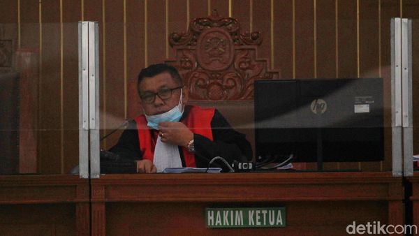 Tok! Gugatan Praperadilan Habib Rizieq Ditolak Hakim