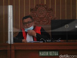 Hakim Tolak Praperadilan HRS: Pengacara: Sesat Menyesatkan