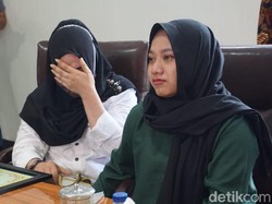 Tangis dan Peluk Haru Anak-Ibu Kandung di Demak Usai Laporan Polisi Dicabut