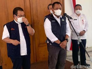 Vaksinasi COVID-19 Jatim Digelar di Grahadi