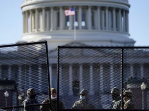 Ribuan Tentara Pagari Capitol Jelang Pelantikan Biden Ribuan Tentara Pagari Capitol Jelang Pelantikan Biden