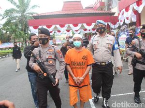 Dukun Cabul di Blitar Setubuhi Pasiennya Berkedok Pengobatan Alternatif Dukun Cabul di Blitar Setubuhi Pasiennya Berkedok Pengobatan Alternatif