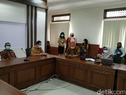 11 Tokoh Jadi Penerima Vaksin Pertama di Solo, Gibran-FX Rudy Tak Termasuk