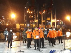 Basarnas Update Penanganan Gempa Sulbar, Banjir Kalsel, Longsor Sumedang