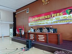 DVI Polri Jelaskan Tahapan Identifikasi SJ182, Cerita Kasus Air Asia-Lion Air