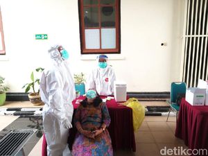 Pegawai dan Hakim Terpapar COVID-19, PN Surabaya Tunda Sidang 14 Hari